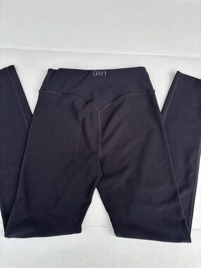 Elevate Ribbed-Waist Leggings